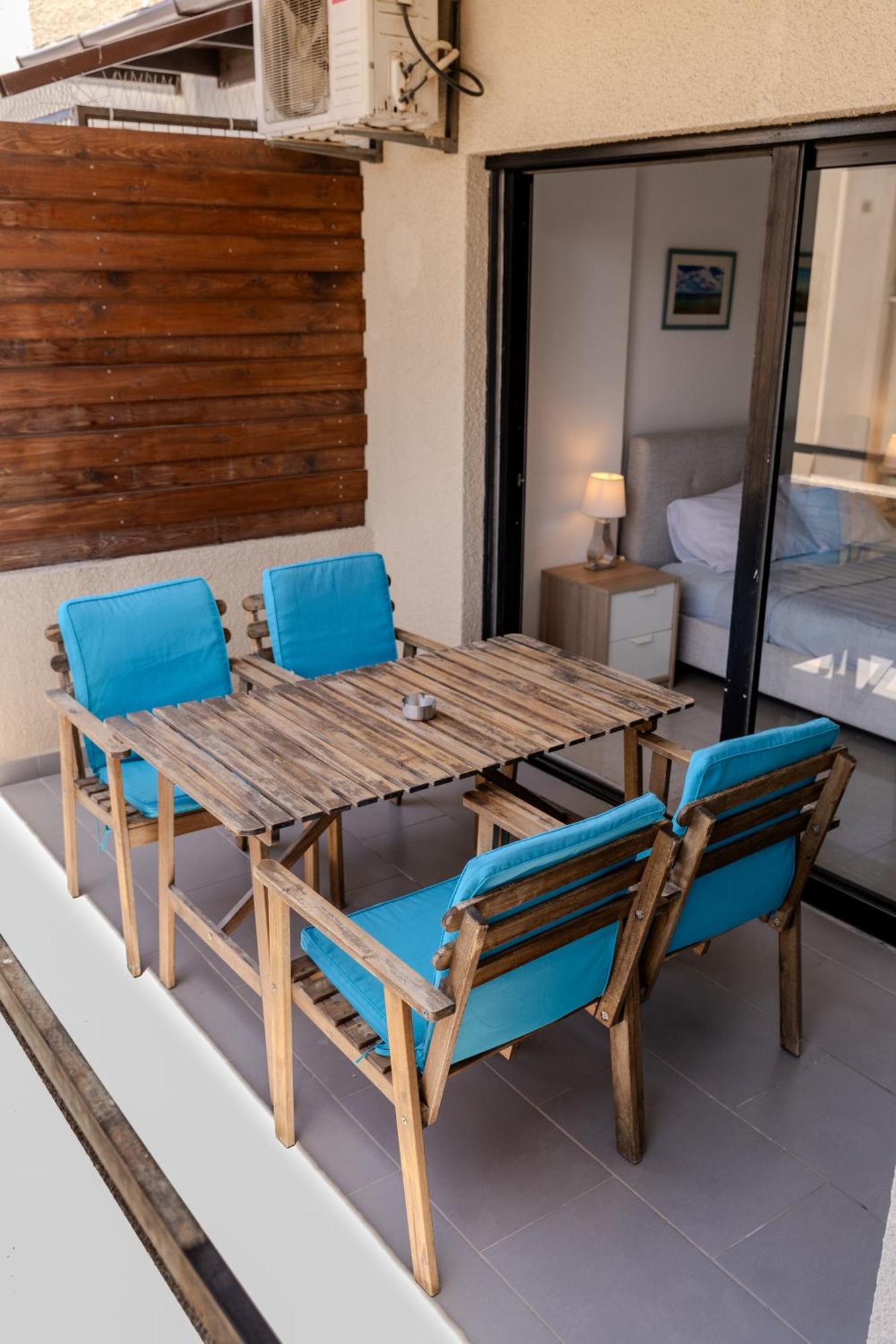 Lazaros Suite Downtown Λάρνακα Εξωτερικό φωτογραφία